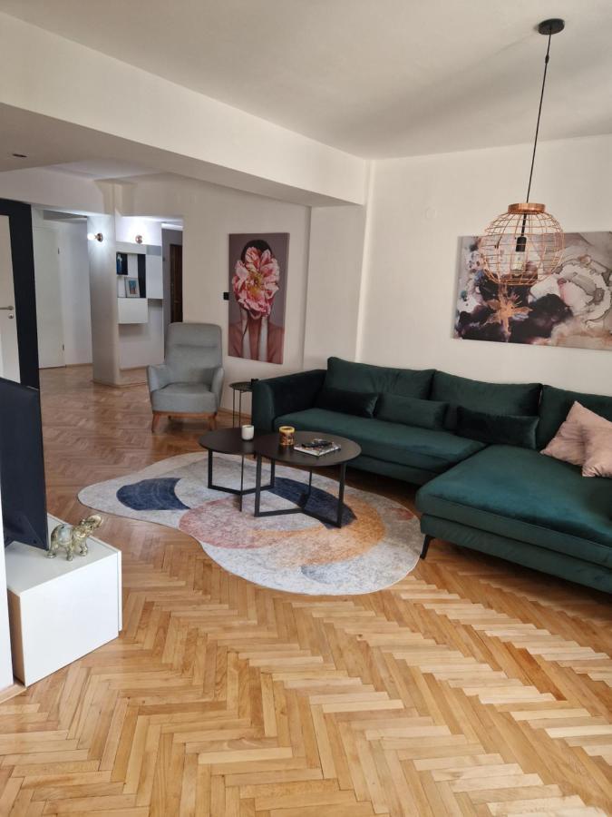 Comfy Center Apartment Skopje Ngoại thất bức ảnh