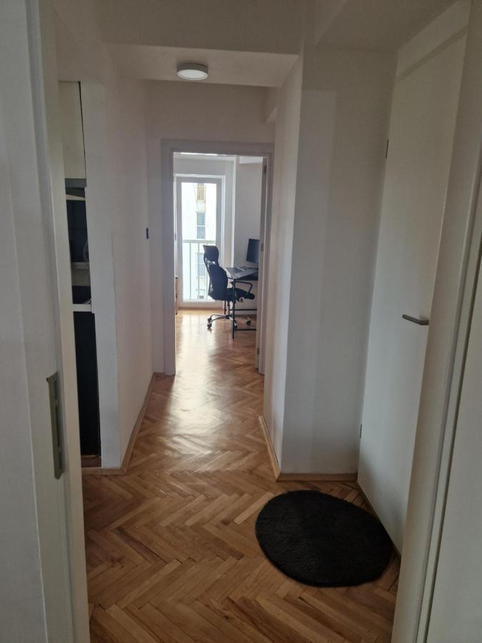 Comfy Center Apartment Skopje Ngoại thất bức ảnh